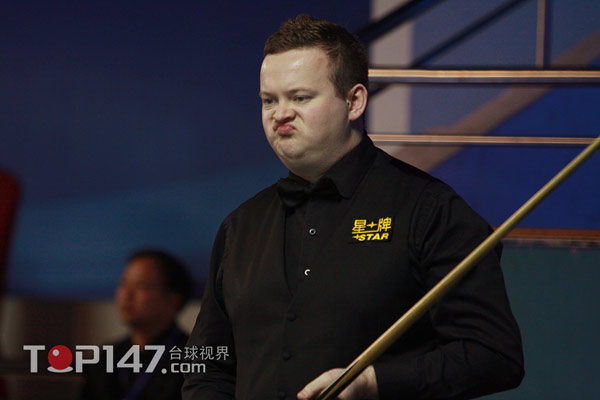 出激烈火花 出激烈火花