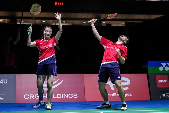 些方面正逐 些方面正逐