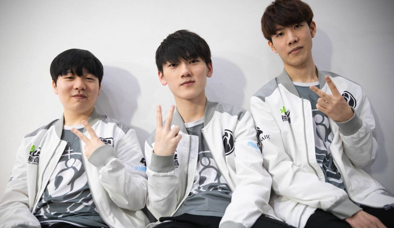 全民健身——在“尔滨”乐享冰趣.